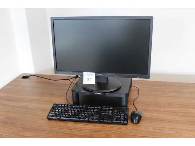 24 inch monitor iiyama incl. muis, toetsenbord en verhoger. - afbeelding 1 van  1