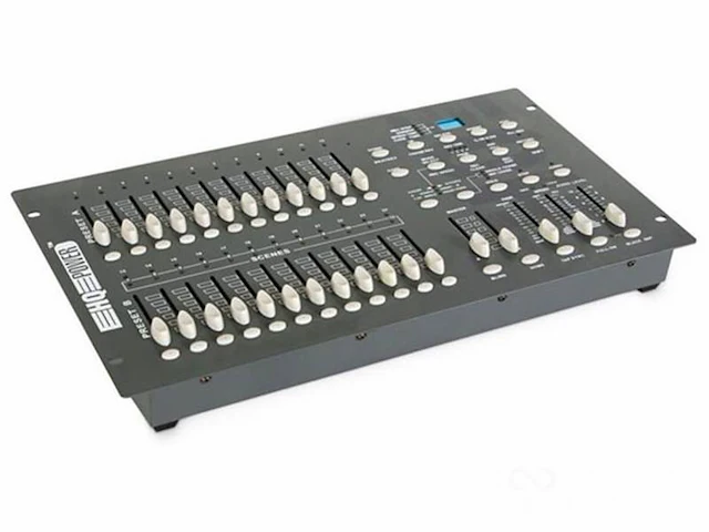 24-kanaals dmx lichtsturing - afbeelding 1 van  5