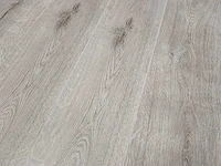 24 m2 laminaat plank - 1285 x 192 x 8 mm - afbeelding 1 van  3