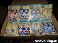 24 paar babyschoentjes - afbeelding 1 van  3