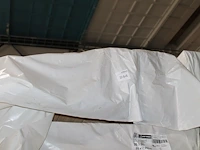 24 vurenhouten geschaafde balken 95 x 145 mm en lengte 300 cm (1,446 m3). let op! kavel is onderdeel van co... onderdeel van combinatiekavel combinatiekavel van kavels b238 t/m b244 zijnde 234 vurenhouten geschaafde balken 95 x 145 mm en lengte 300 cm (1,446 m3).