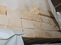 24 vurenhouten geschaafde balken 95 x 145 mm en lengte 300 cm (1,446 m3). let op! kavel is onderdeel van co... onderdeel van combinatiekavel combinatiekavel van kavels b238 t/m b244 zijnde 234 vurenhouten geschaafde balken 95 x 145 mm en lengte 300 cm (1,446 m3). - afbeelding 2 van  2