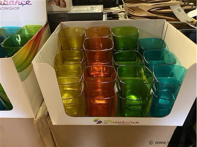 24 waterglazen, pasabahçe, 4 kleuren - afbeelding 1 van  3