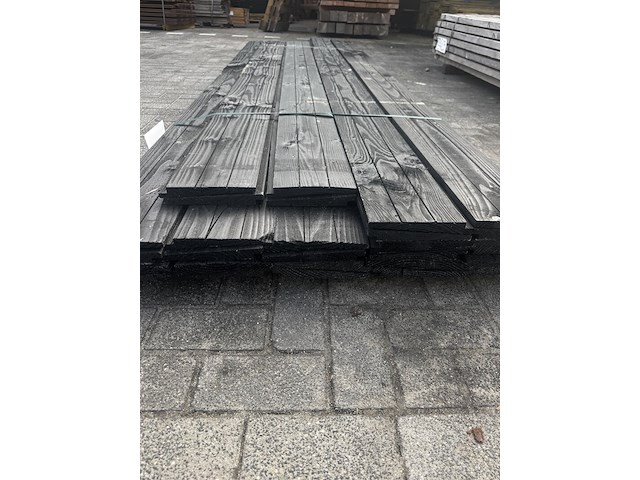 24 x 300 cm en 4 x 250 cm zweeds rabat 26x | zwart | douglas | 1,2/2,7 x 19,5 - meerdere lengtes , 1,2/2,7 x 19,5 - meerdere lengtes - afbeelding 2 van  2