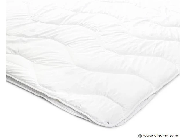 240x220 micro touch 4 seizoenen dekbed - afbeelding 4 van  5