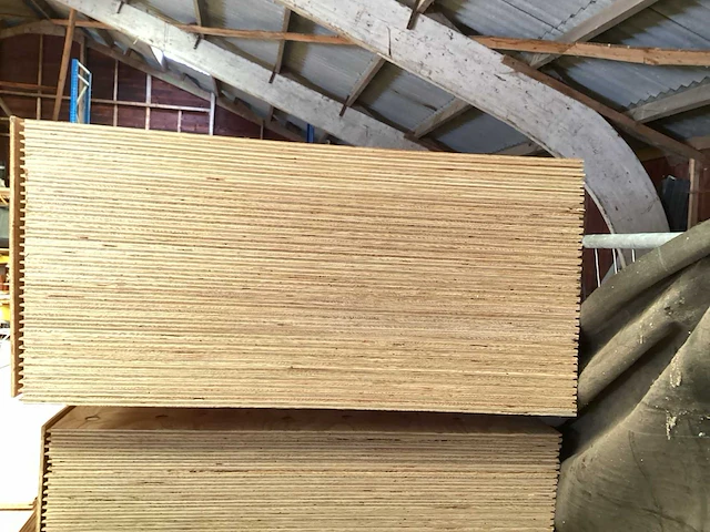 244 cm lengte underlayment platen veer en groef (33x) - afbeelding 4 van  8