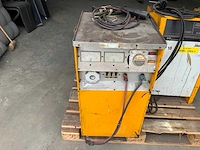 24v 160a heftruck lader - afbeelding 1 van  3