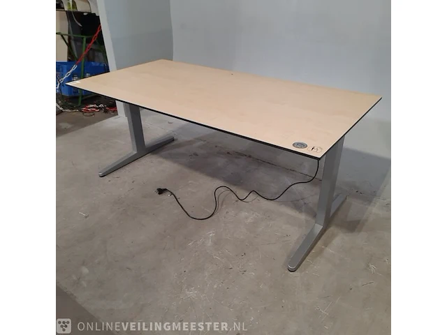 24x bureau o.a. ahrend - afbeelding 3 van  9