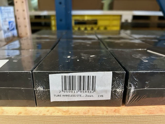 24x draadloze oordopjes met oplaadcase zwart - afbeelding 3 van  4