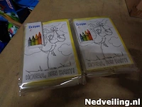 24x kleur je eigen wenskaart hoera een baby incl 4 krijtjes