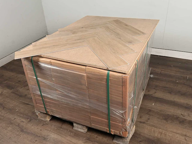 25 m2 pvc spc click visgraat - 610 x 150 x 5 mm - afbeelding 4 van  4