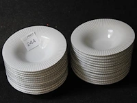 25 pastaborden met doorsnede 29 cm. - afbeelding 1 van  2