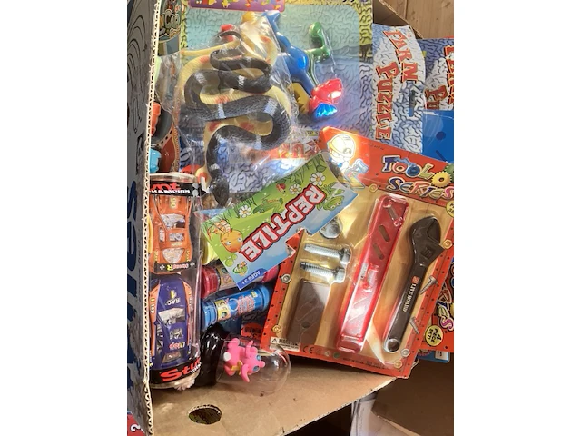 25 stuks speelgoed nieuw en retour uit verkoop - afbeelding 10 van  11