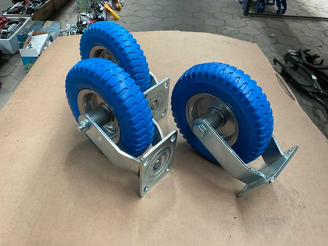 2.50-4 wielset - afbeelding 1 van  3