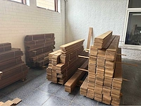 250 m2 thermisch behandeld essenhout. - afbeelding 8 van  17
