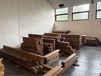 250 m2 thermisch behandeld essenhout. - afbeelding 14 van  17