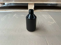 250 ml pet zwart (7.488 stuks) (c) - afbeelding 1 van  4