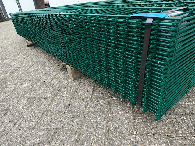 25x heras - 2024 - 8/6/8 - dubbelstaafs hekwerk groen - afbeelding 3 van  13