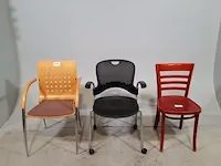 25x vergaderstoel o.a casala