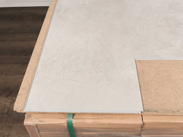 26 m2 pvc click tegel - 610 x 305 x 4 mm - afbeelding 2 van  4