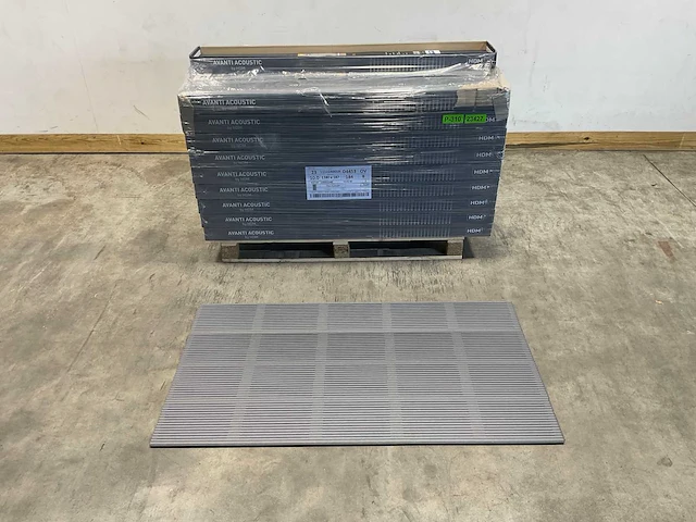 26,7m² hdm akoestische wandpanelen - inox black - 138,8x20,1 cm - afbeelding 1 van  8