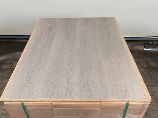 27 m2 pvc spc click plank met xps onderlaag - 1220 x 228 x 5 mm - afbeelding 3 van  4