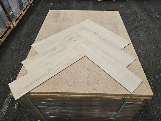 27 m2 pvc spc click visgraat - 610 x 150 x 5 mm - afbeelding 3 van  3