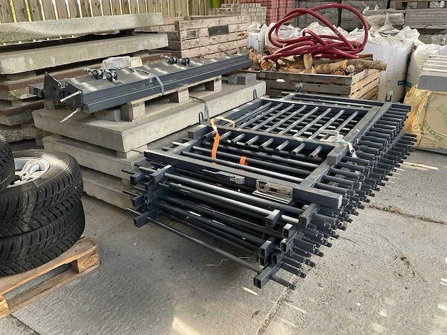 27 mtr hekwerk - afbeelding 2 van  5