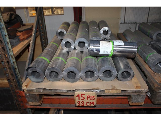 27 rollen lood wentzel ccde15 breedte 330mm x lengte 6000mm, gewicht 29,5 kg per rol. ca. 700 kg. - afbeelding 1 van  3