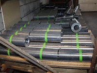 27 rollen lood wentzel ccde15 breedte 330mm x lengte 6000mm, gewicht 29,5 kg per rol. ca. 700 kg. - afbeelding 3 van  3