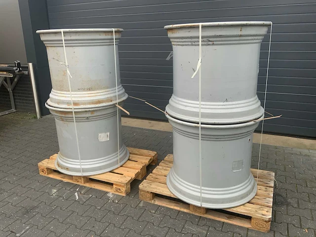 27x32 steek 281-335-10 27 vaste velg (4x) - afbeelding 2 van  7