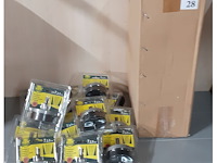 28 doos vol gatenzagen in blisters - afbeelding 3 van  3