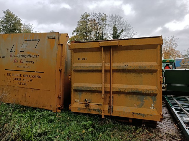 28 m³ asbest container, 2009 - afbeelding 11 van  14