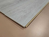28 m2 laminaat plank - 1285 x 192 x 8 mm - afbeelding 2 van  3