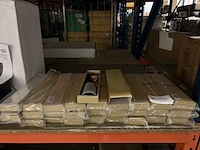 28x dameshorloge met leren band berydale - afbeelding 1 van  5