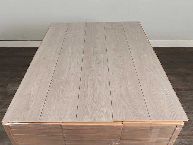 29 m2 laminaat plank - 1290 x 190 x 8 mm - afbeelding 3 van  4