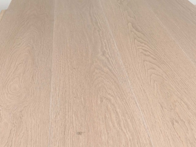 29 m2 pvc spc click plank met xps onderlaag - 1524 x 228 x 6 mm - afbeelding 1 van  4