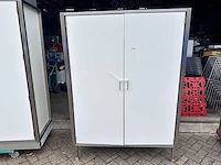 2deurs - trespa keukenkast - afbeelding 1 van  2