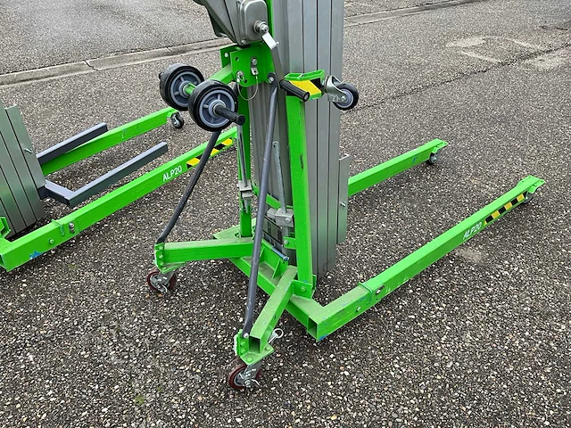 2x 2023 mantall alp-20 kanaallift - afbeelding 8 van  18