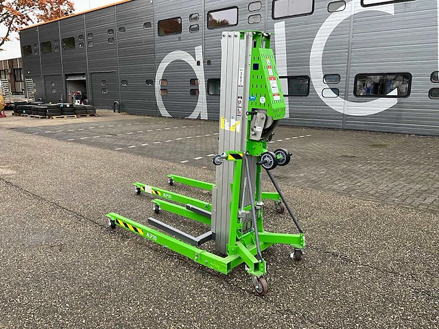 2x 2023 mantall alp-20 kanaallift - afbeelding 12 van  18