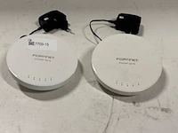 2x accesspoint fortinet, fortiap 221e - afbeelding 1 van  3