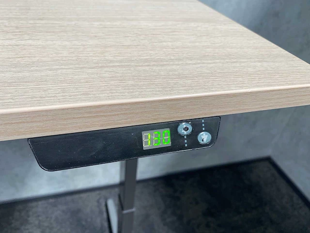 2x ahrend - elektrisch zit-sta bureau 200x80 - afbeelding 3 van  12