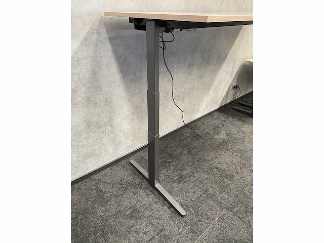 2x ahrend - elektrisch zit-sta bureau 200x80 - afbeelding 7 van  12