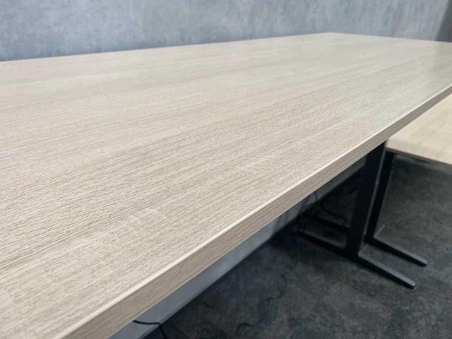2x ahrend - elektrisch zit-sta bureau 200x80 - afbeelding 10 van  12