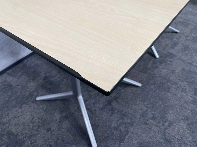 2x ahrend - statafel 113x113 - afbeelding 7 van  11