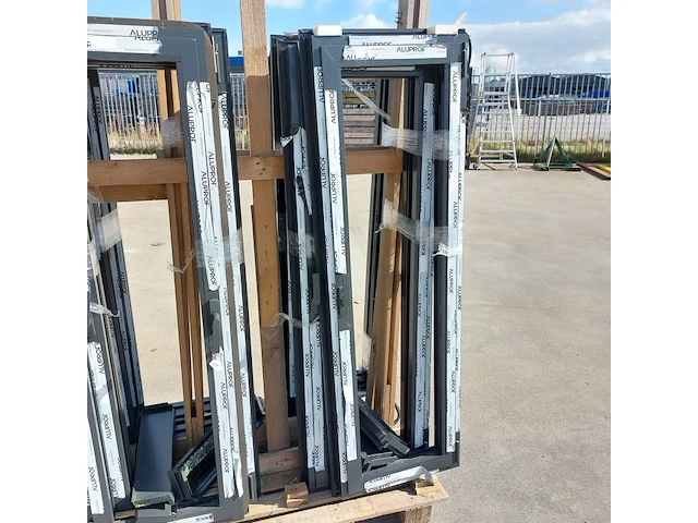 2x aluminium kozijn met kiepraam, zwartgrijs (mat) - afbeelding 4 van  12