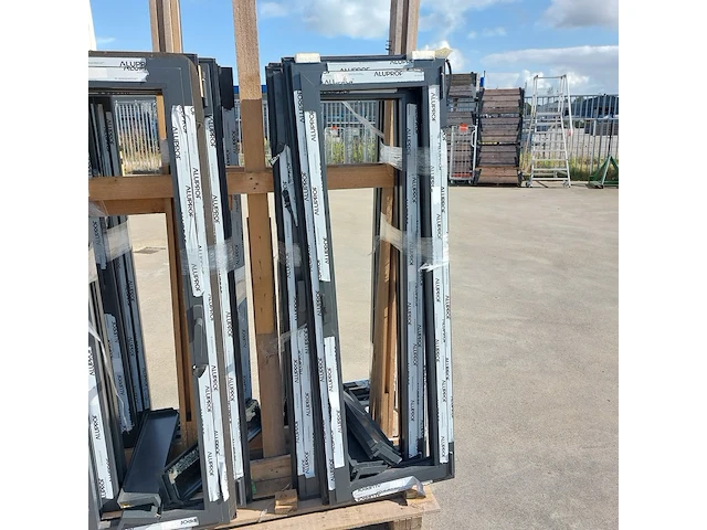 2x aluminium kozijn met kiepraam, zwartgrijs (mat) - afbeelding 4 van  12