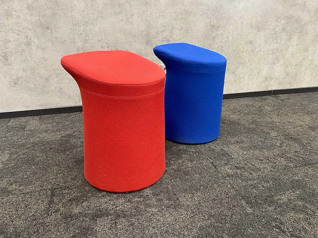 2x artifort lilla - design kruk - afbeelding 3 van  10