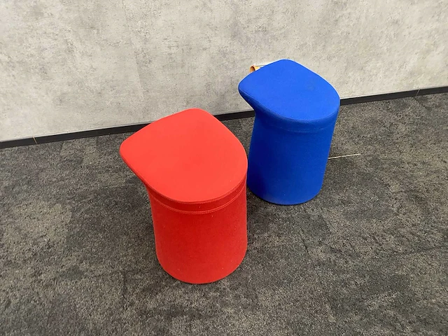 2x artifort lilla - design kruk - afbeelding 4 van  10