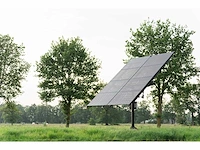 2x assige pv tracker met 8 glas panelen - afbeelding 1 van  4